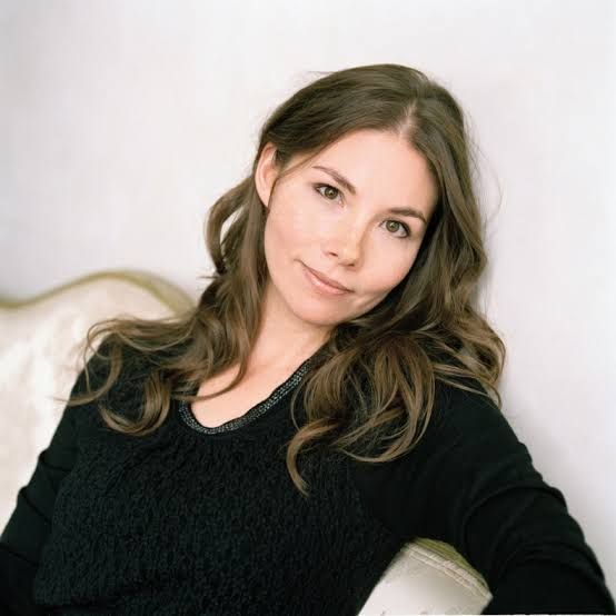 Marjorie Liu - Comic Artist - The Most Popular Comic Art by Marjorie Liu