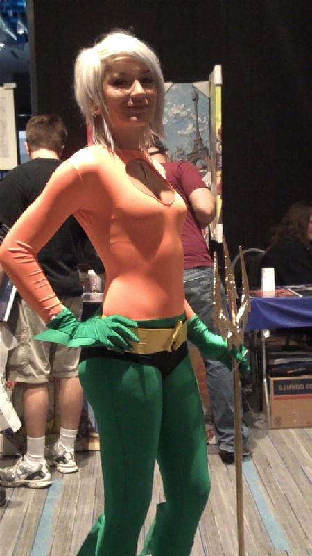 Aquagirl in Doctor Fantastic s Wizardworld Mid Ohio 2011 Comic